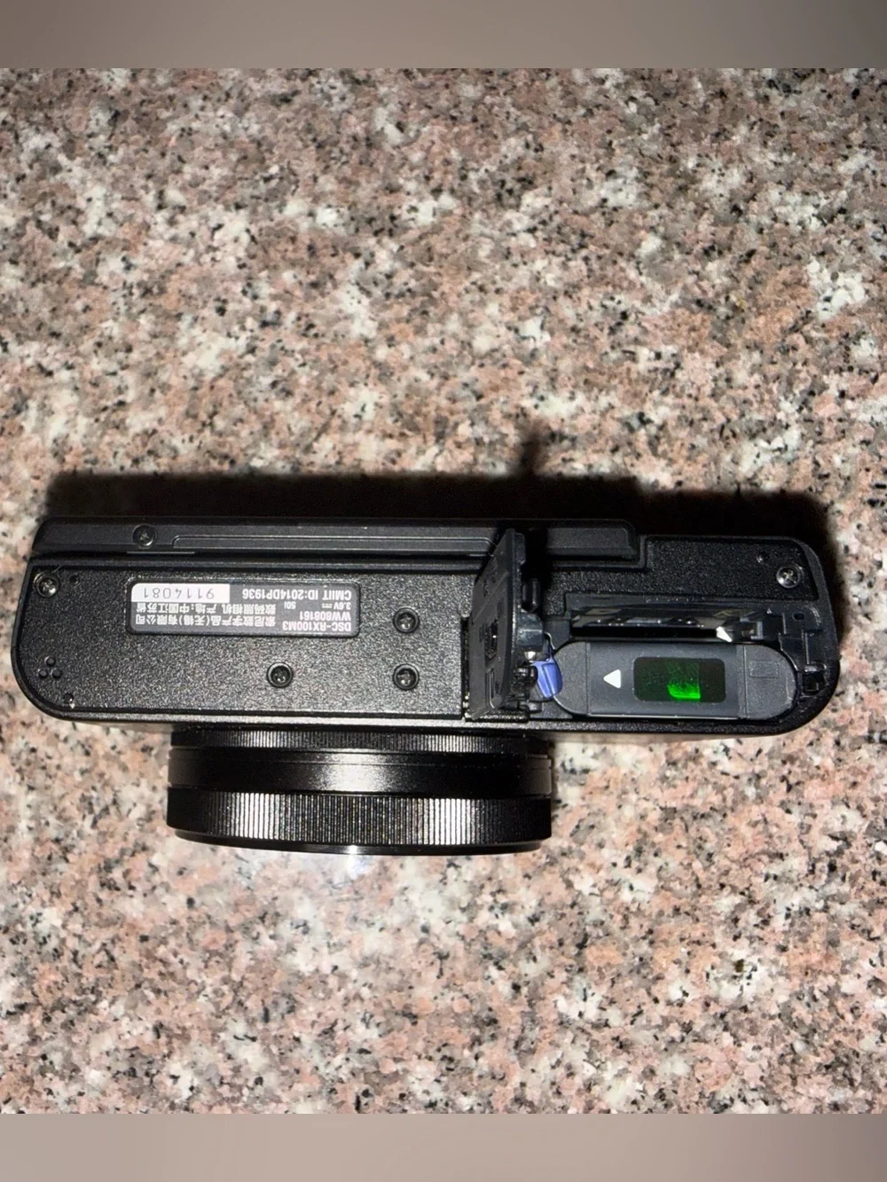 Sony- RX100 III 20.1-Megapixel Digital Camera - Black